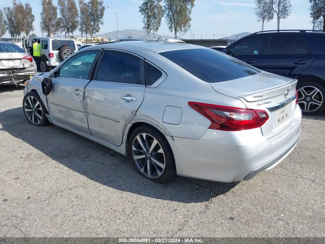 Nissan Altima 2.5 Sr 2017 1N4AL3AP2HC108998 Image 3
