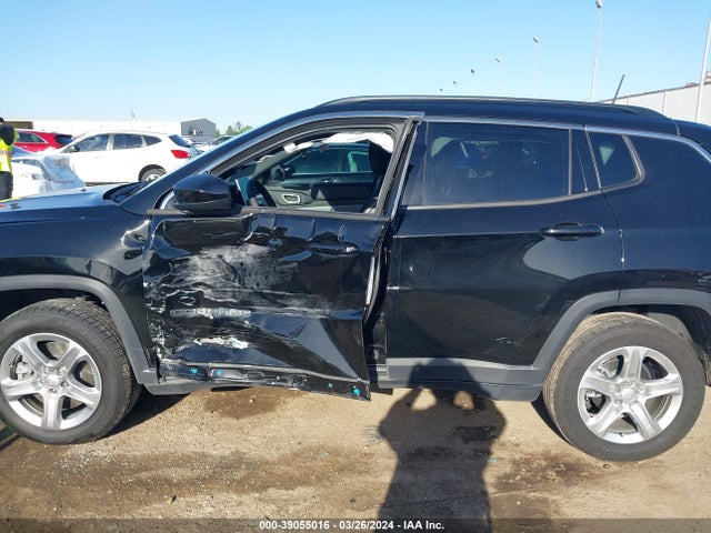 Jeep Compass Latitude 4x4 2023 3C4NJDBN3PT517826 Image 6