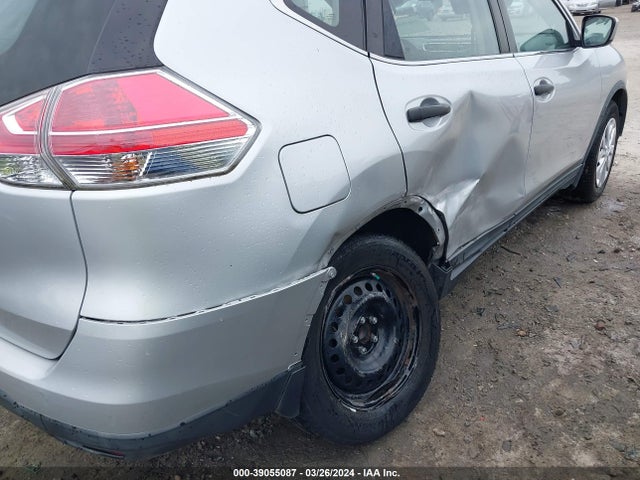 Nissan ROGUE S 2016 KNMAT2MT9GP639085 Image 17