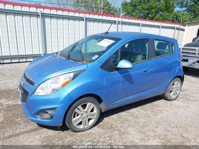 Chevrolet Spark 1lt Cvt 2015 KL8CD6S97FC784287 Image 2