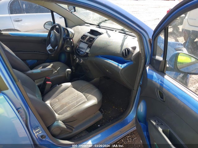 Chevrolet Spark 1lt Cvt 2015 KL8CD6S97FC784287 Image 5