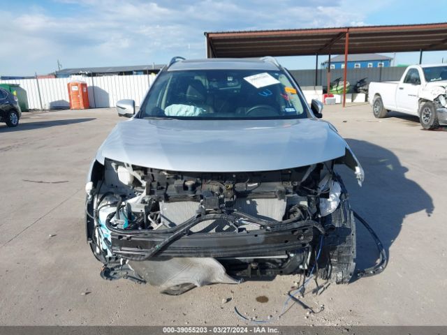 5N1AT2MT0LC770371 Nissan Rogue Sl Fwd