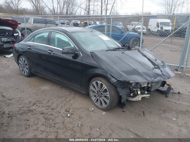Mercedes-Benz CLA 250 2019 WDDSJ4EB3KN745733 Image 1