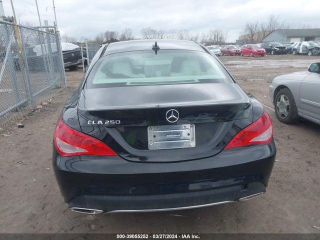 Mercedes-Benz CLA 250 2019 WDDSJ4EB3KN745733 Image 17