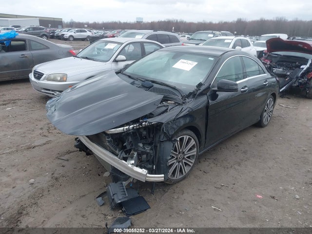 Mercedes-Benz CLA 250 2019 WDDSJ4EB3KN745733 Image 2