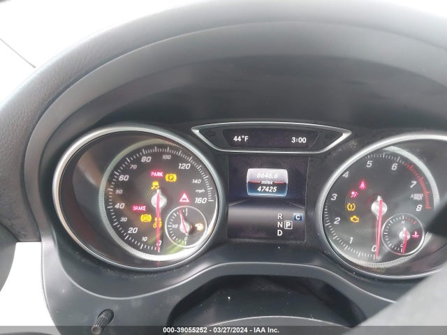 Mercedes-Benz CLA 250 2019 WDDSJ4EB3KN745733 Image 7