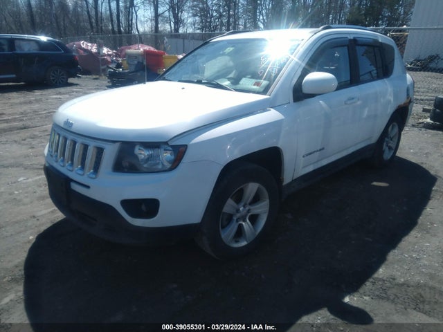 Jeep Compass Latitude 2014 1C4NJDEB4ED784669 Image 2