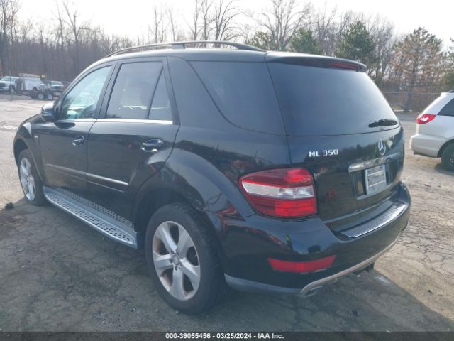 2011 MERCEDES-BENZ ML 350 BLUETEC 4JGBB2FB8BA747507 Photo 2