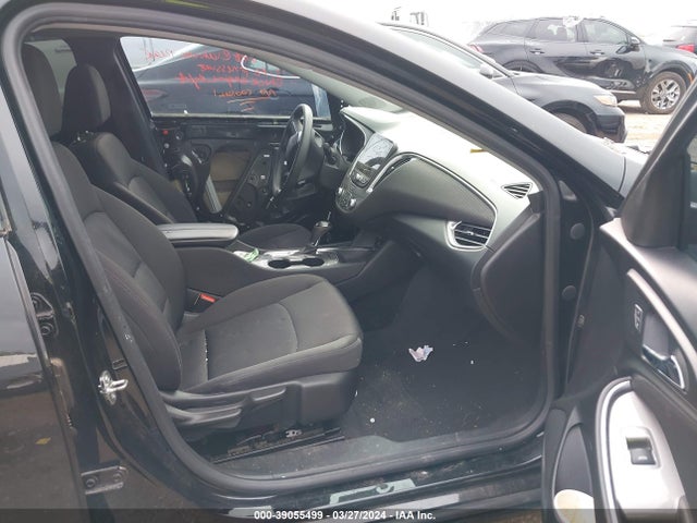 Chevrolet MALIBU LT 2019 1G1ZD5ST7KF134402 Image 5