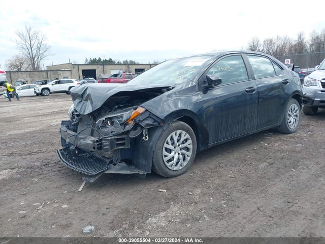 Toyota COROLLA LE 2019 2T1BURHE3KC147066 Image 2
