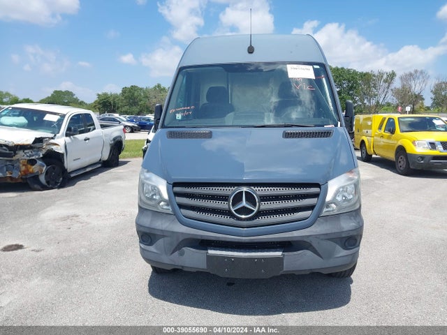 WD3PE7CD0JP647802 Mercedes-Benz Sprinter 2500 Standard Roof V6