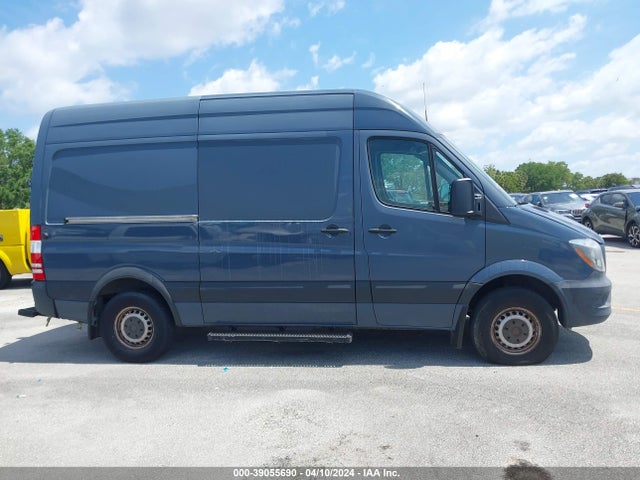 WD3PE7CD0JP647802 Mercedes-Benz Sprinter 2500 Standard Roof V6