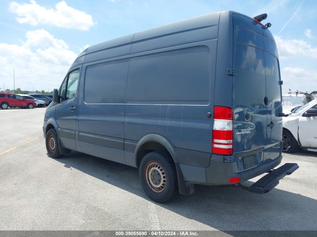 WD3PE7CD0JP647802 Mercedes-Benz Sprinter 2500 Standard Roof V6