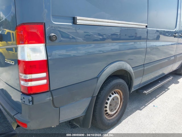 WD3PE7CD0JP647802 Mercedes-Benz Sprinter 2500 Standard Roof V6