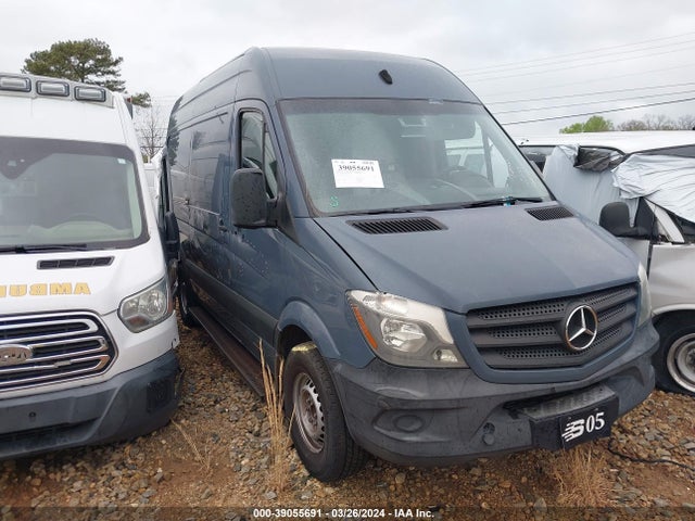 WD3PE7CD5JP646712 Mercedes-Benz Sprinter 2500 Standard Roof V6