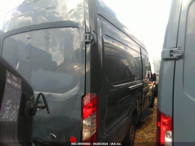 Ford Transit-250 2019 1FTYR3XM1KKA97462 Image 4