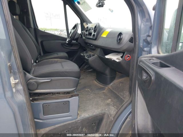 WD4PF1CD0KT011511 Mercedes-Benz Sprinter 2500 High Roof V6