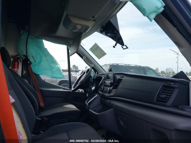 Ford Transit-250 Cargo Van 2020 1FTBR3X82LKA21338 Image 5