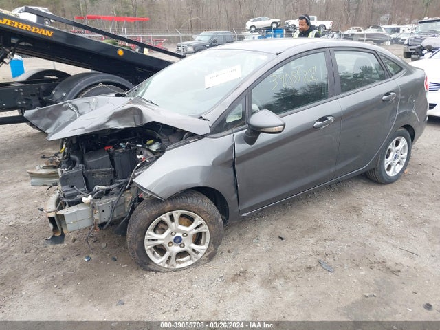 Ford FIESTA SE 2016 3FADP4BJ1GM135219 Image 2