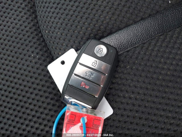 5XXGT4L38KG362081 KIA OPTIMA LX/S