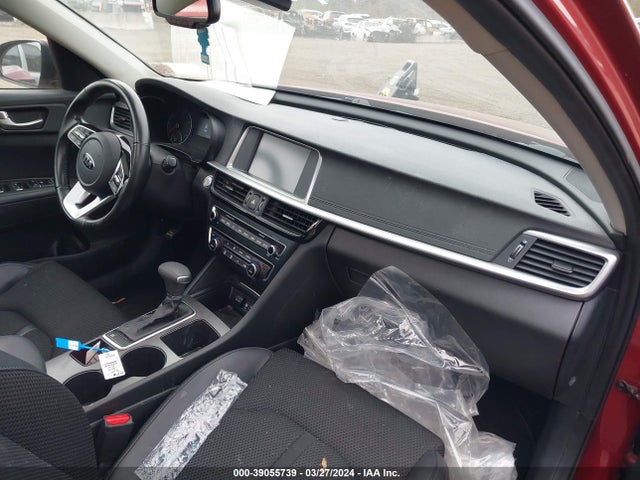 5XXGT4L38KG362081 KIA OPTIMA LX/S
