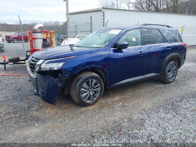 5N1DR3BC4NC229895 Nissan Pathfinder Sv 4wd