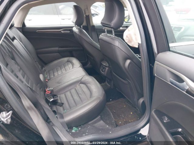 3FA6P0T94GR372702 Ford FUSION SE