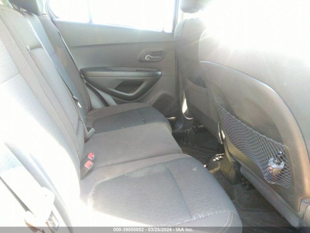 KL7CJNSB6MB342078 Chevrolet Trax Awd Ls