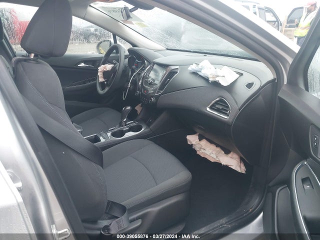 Chevrolet Cruze Lt Auto 2018 3G1BE6SM8JS653580 Image 5