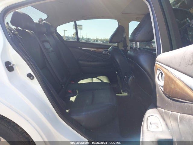 JN1EV7AR3JM610775 Infiniti Q50 3.0t Luxe