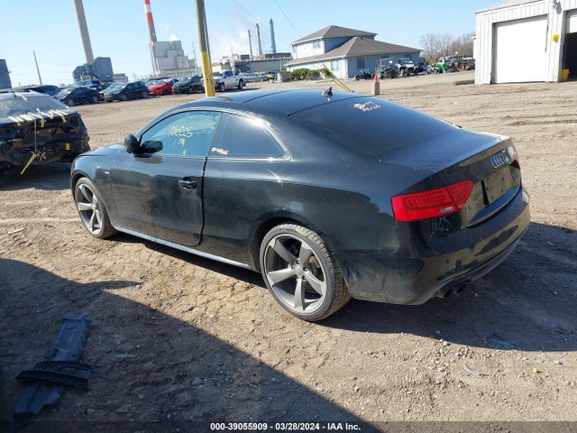 WAUM2AFR6GA012713 Audi A5 2.0t Premium