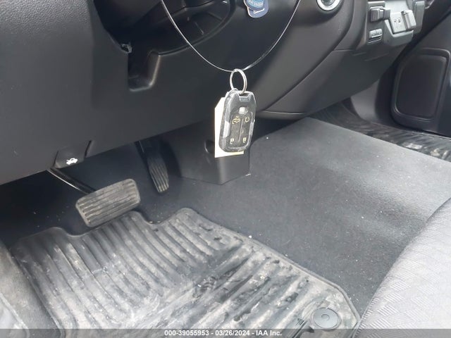 Chevrolet Silverado 1500 Rst 2019 1GCRYEED6KZ176378 Image 11