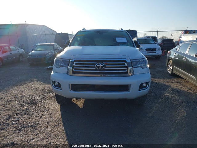 Toyota Sequoia Platinum 2020 5TDDY5G15LS180972 Image 12