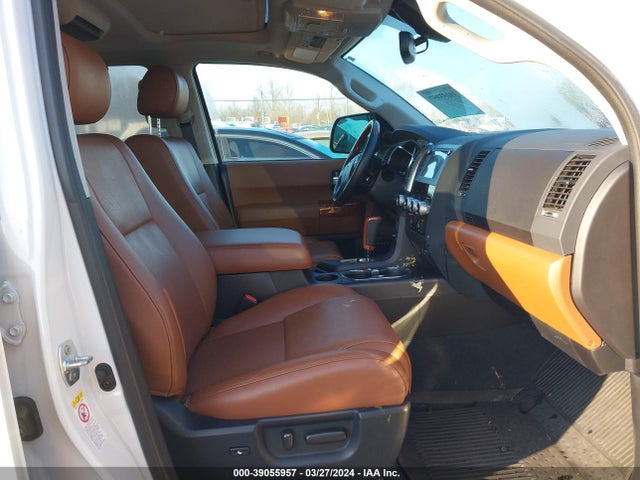 Toyota Sequoia Platinum 2020 5TDDY5G15LS180972 Image 5