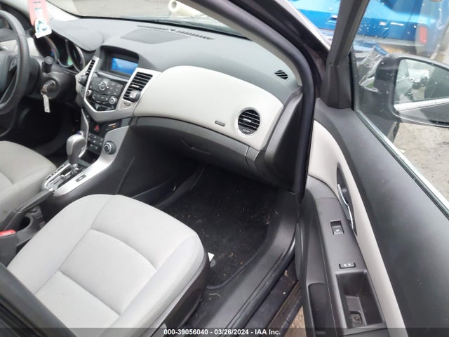 Chevrolet Cruze 1lt Auto 2015 1G1PC5SB3F7166040 Image 5