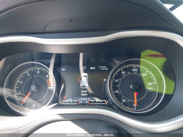 1C4PJMBB6HW588688 Jeep Cherokee Trailhawk 4x4