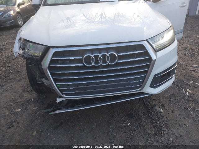 WA1LAAF77JD008847 Audi Q7 3.0t Premium