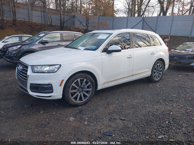 WA1LAAF77JD008847 Audi Q7 3.0t Premium