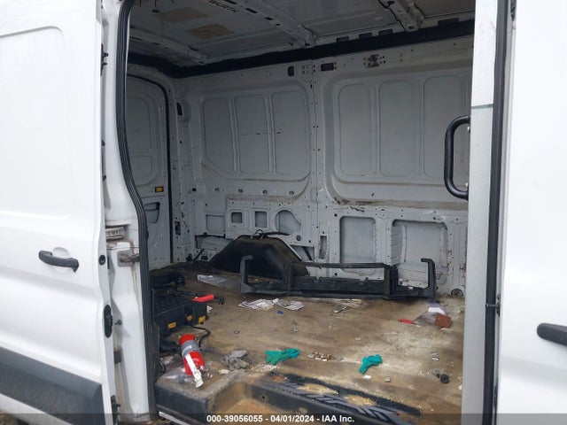Ford Transit-250 2017 1FTYR1CG1HKA84160 Image 8