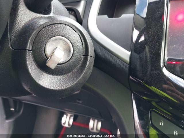 Chevrolet Sonic Rs Manual 2014 1G1JH5SB0E4192201 Image 11