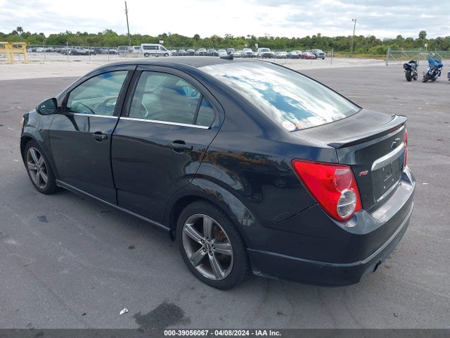 Chevrolet Sonic Rs Manual 2014 1G1JH5SB0E4192201 Image 3