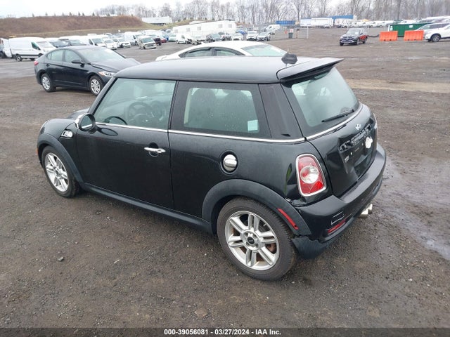 2013 MINI HARDTOP WMWSV3C53DT478921 Photo 2