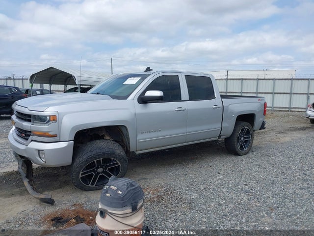 Chevrolet Silverado 1500 2lt 2017 3GCUKREC8HG417523 Image 2