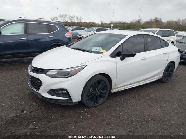 Chevrolet Cruze Lt Auto 2018 1G1BE5SM2J7215923 Image 2