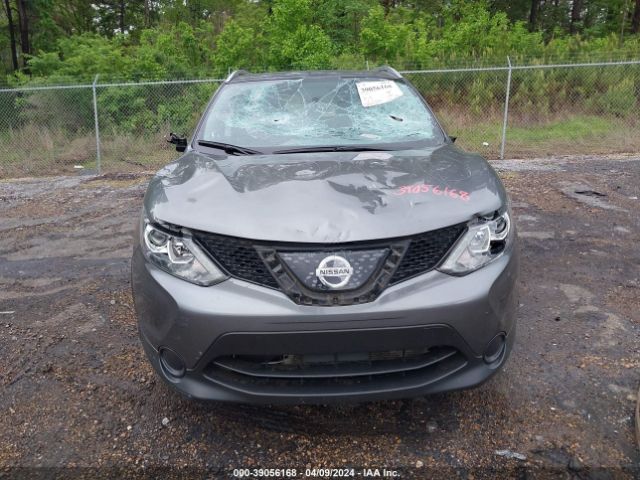JN1BJ1CP1JW153623 Nissan Rogue Sport Sv