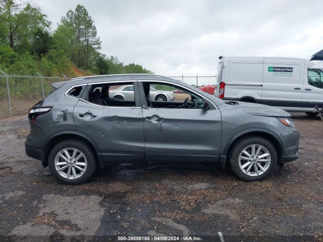 JN1BJ1CP1JW153623 Nissan Rogue Sport Sv