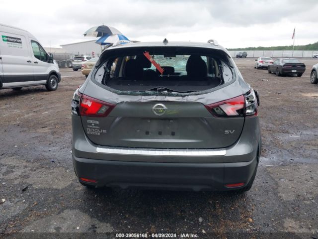 JN1BJ1CP1JW153623 Nissan Rogue Sport Sv
