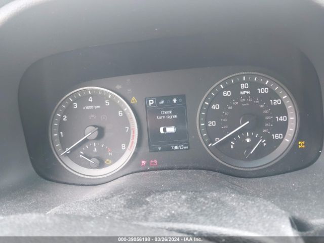 KM8J3CA45HU256696 Hyundai TUCSON SE
