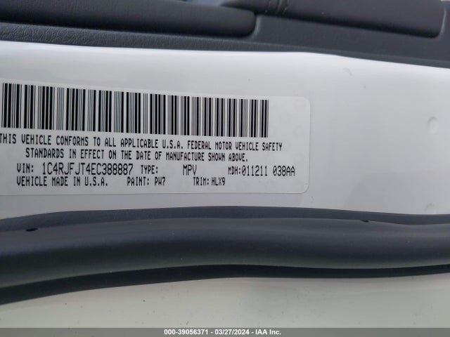 1C4RJFJT4EC388887 Jeep Grand Cherokee Summit