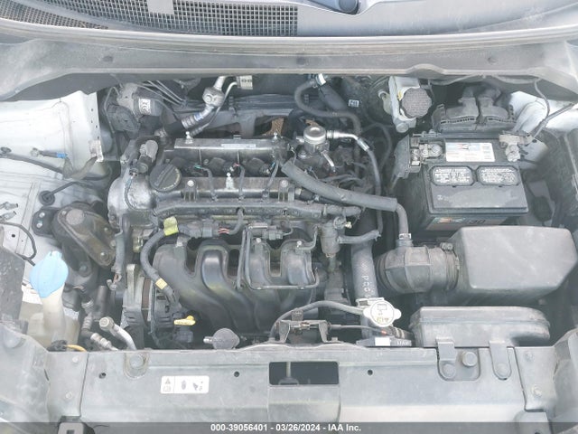 KIA Soul 2017 KNDJN2A22H7481552 Image 10